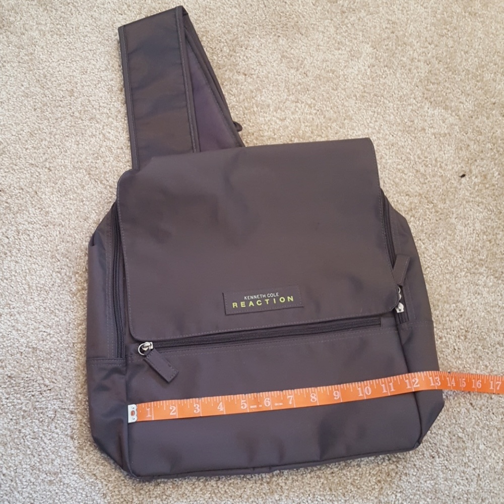 Kenneth Cole bag